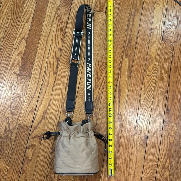 Zara “Have Fun” Bucket Sling - Picture 6 of 6